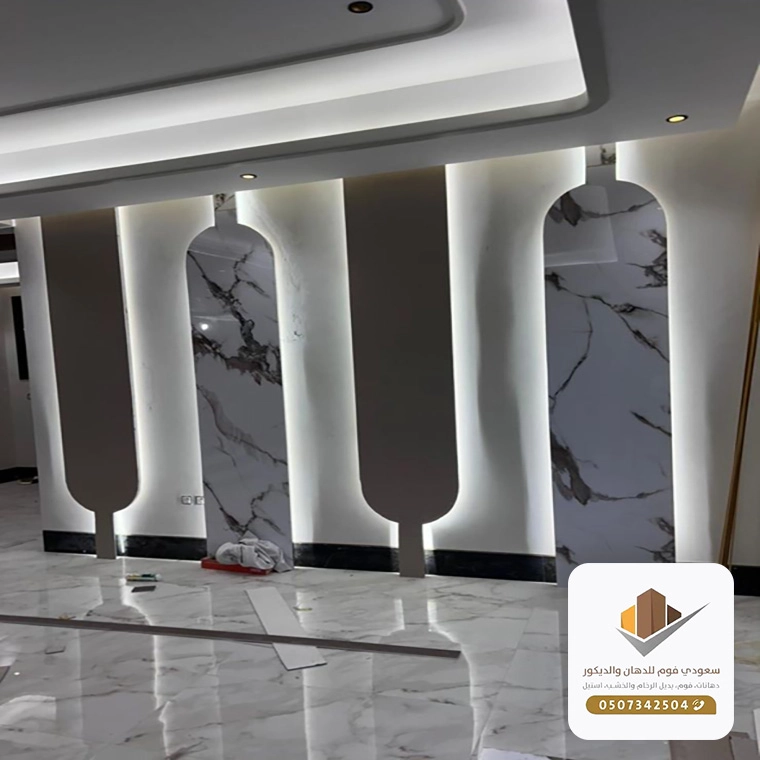 تصاميم ديكورات مع إضاءة مخفية 2026 جدة